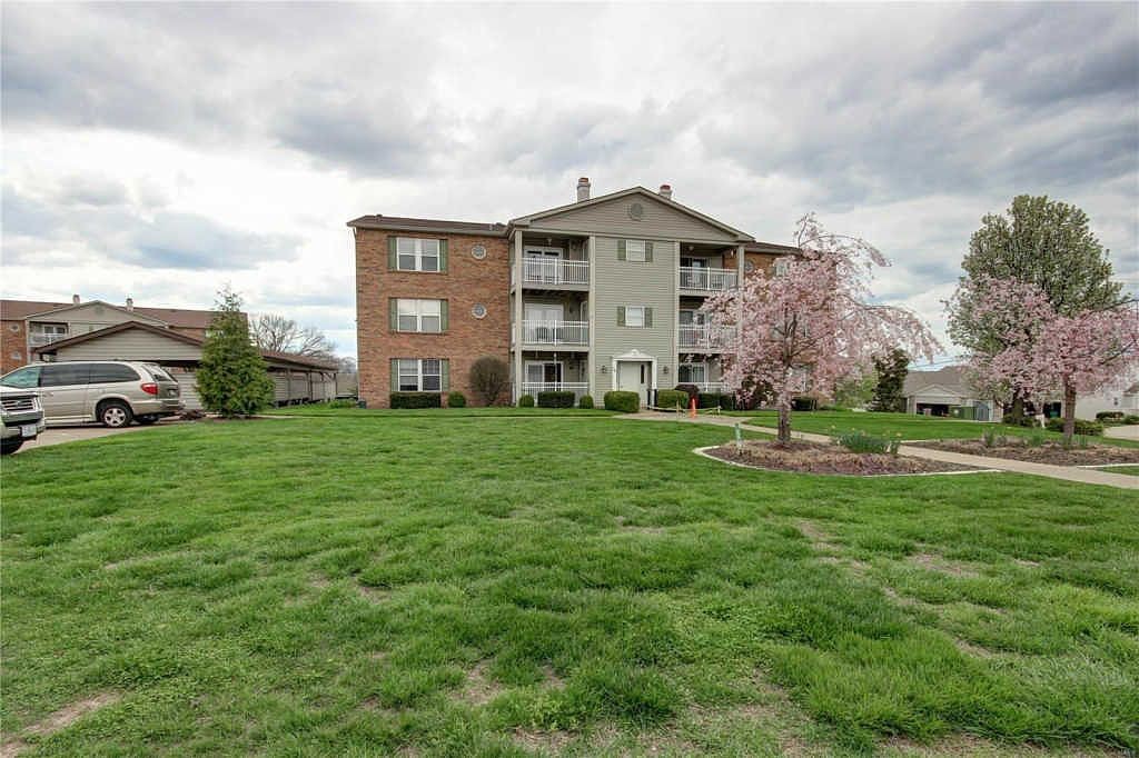Building and lawn